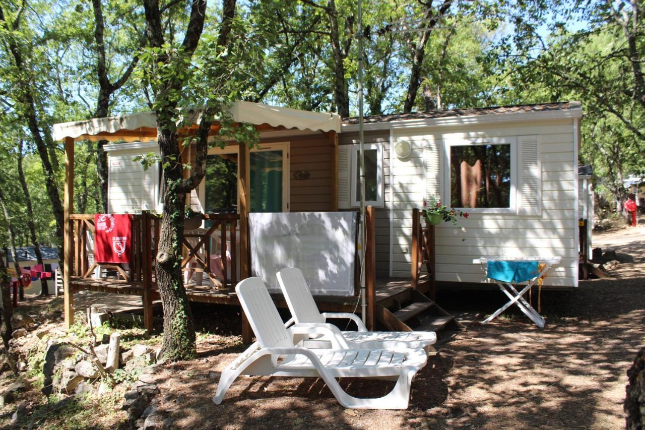 Camping Le Parc Saint-Paul-en-Forêt Exteriér fotografie